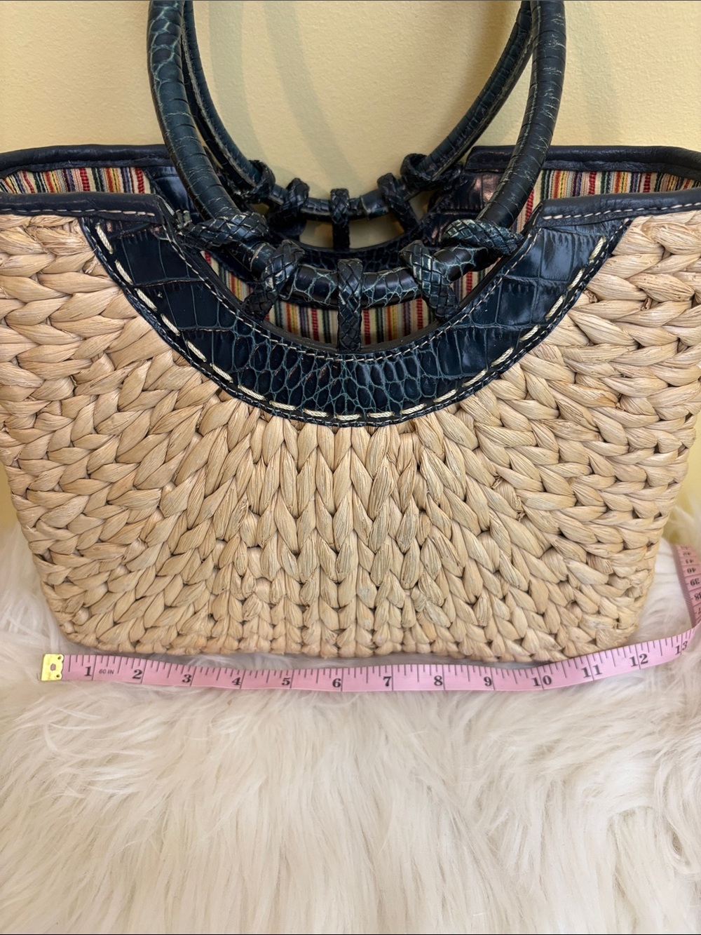 Brighton | Woven Straw Structured Dark Green Croc-Texture Top Handles Tote Bag - Picture 14 of 17